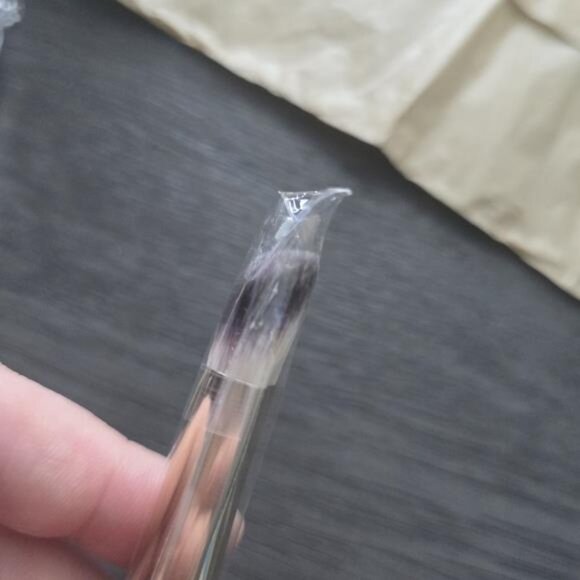 Hourglass Gold Makeup Brush set 3pcs Golden Gragon Case NEW - Picture 8 of 9